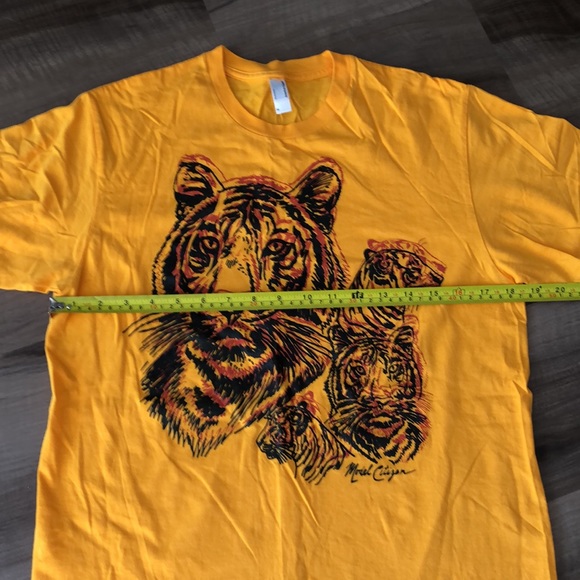 Model Citizen Tiger Tee - Picture 5 of 7